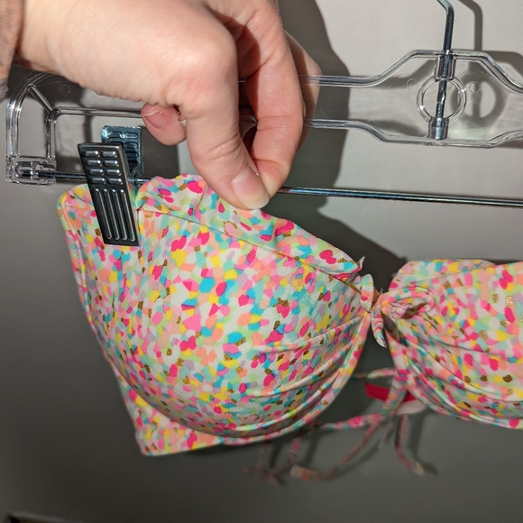 Victoria's Secret Bikini Top - Picture 4 of 7